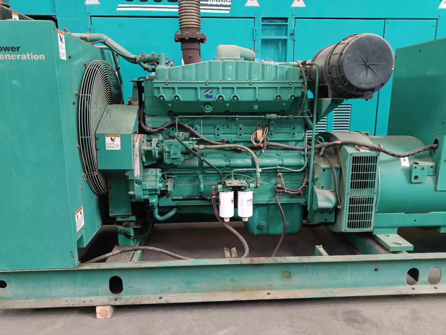 潮南过载会对 600kW 柴油发电机组造成哪些损害？