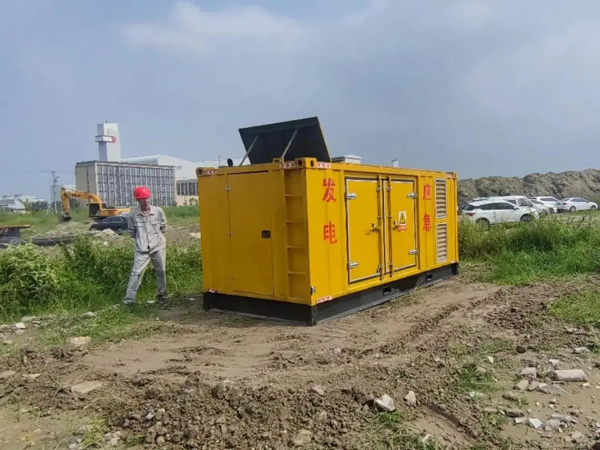 潮南200KW柴油发电机机组每小时的油耗量受哪些因素影响？