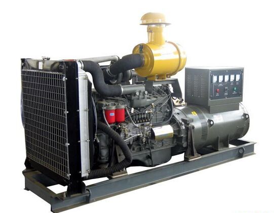 潮南汽油发电机组冬季保养时，燃油系统需要注意什么？